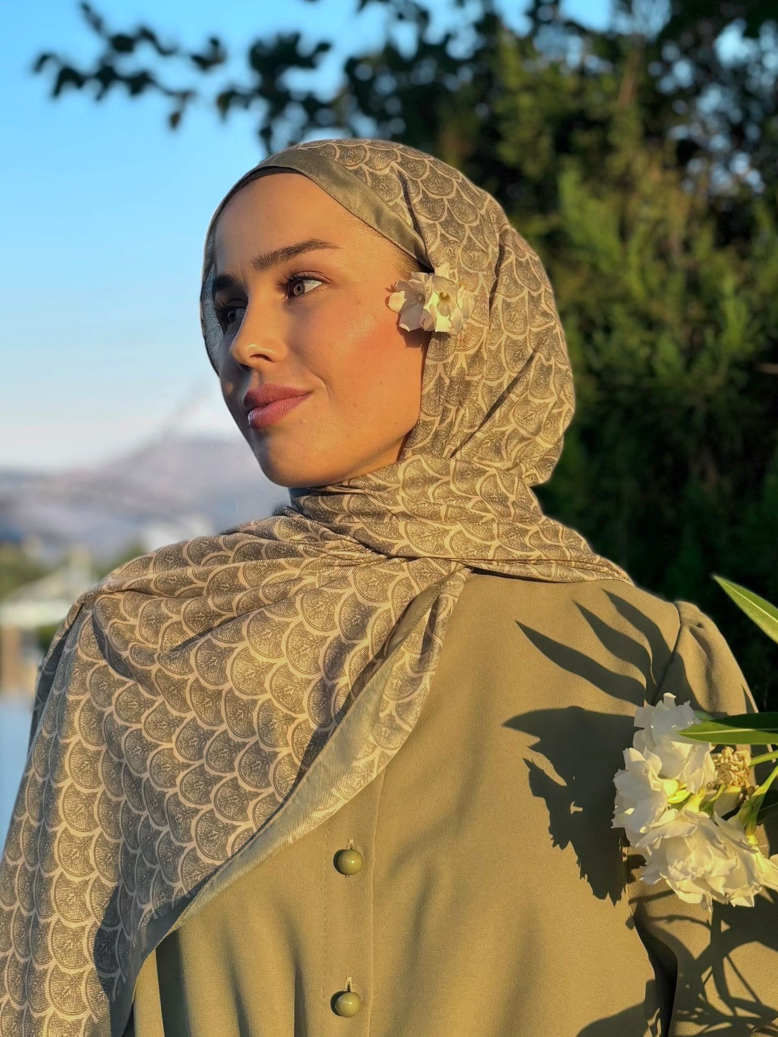 Minimal Pattern Hijab - Sage Green