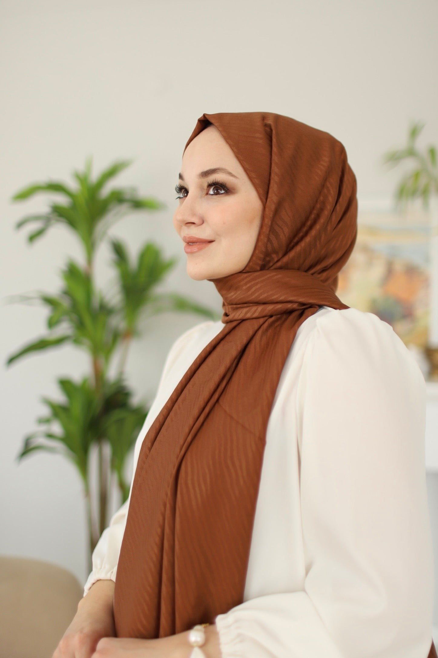 Jacquard Hijab - Chocolate Brown
