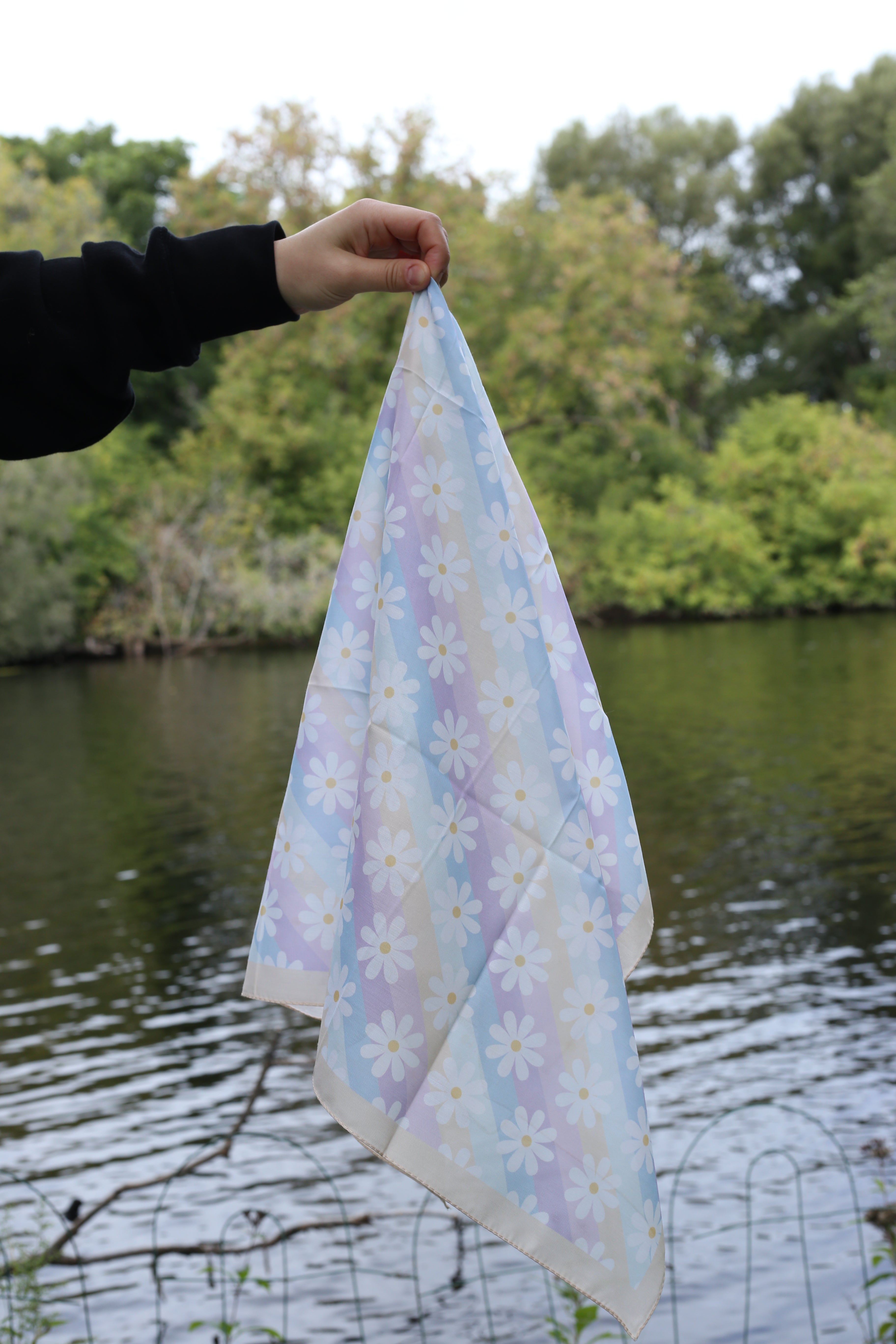 Kids Square Scarf - Daisy