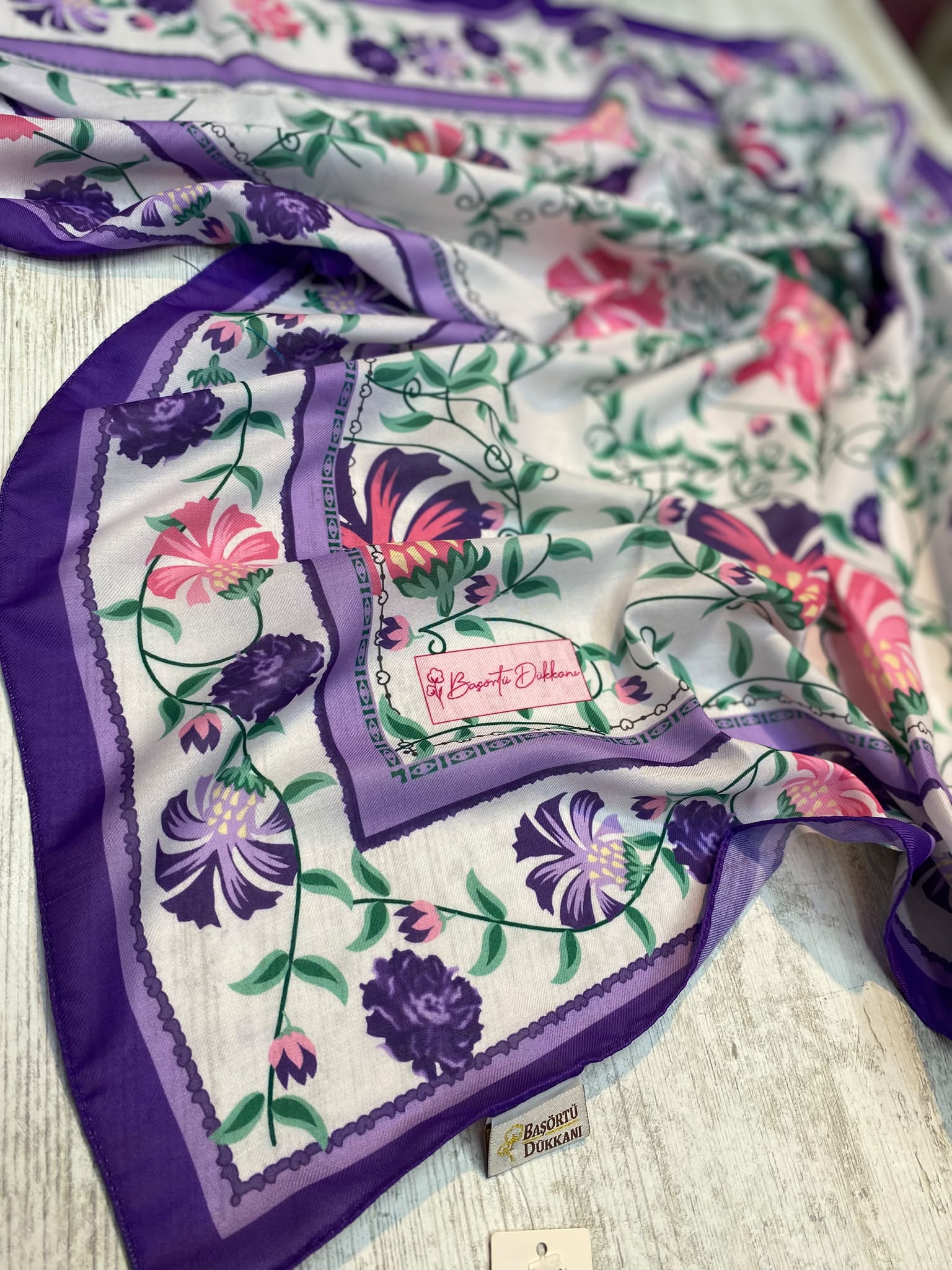 Palace Flower Square Scarf - Lilac