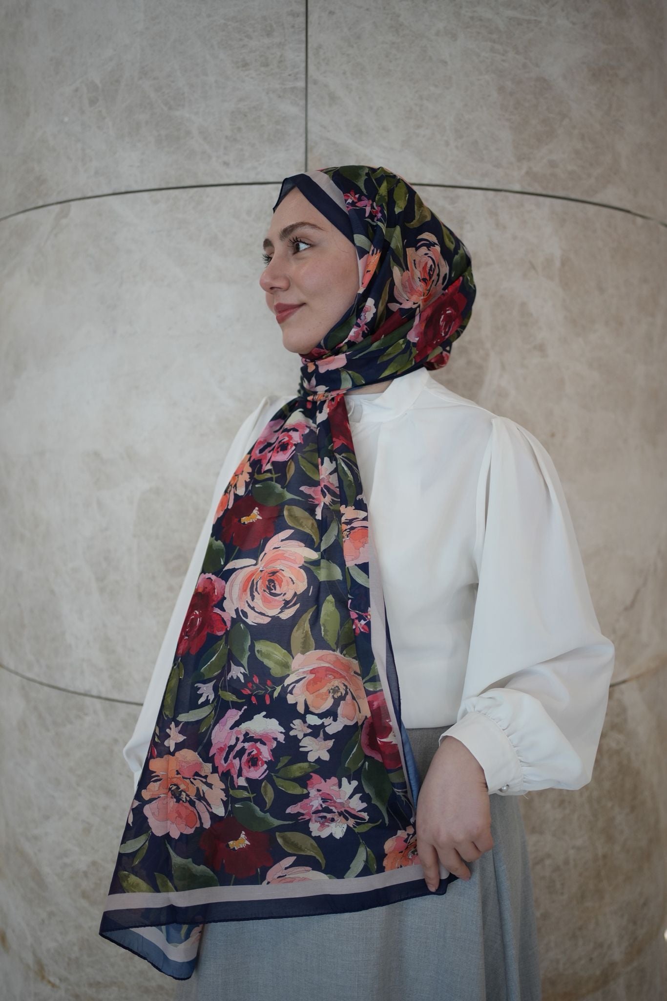 Florya Hijab - Navy Blue