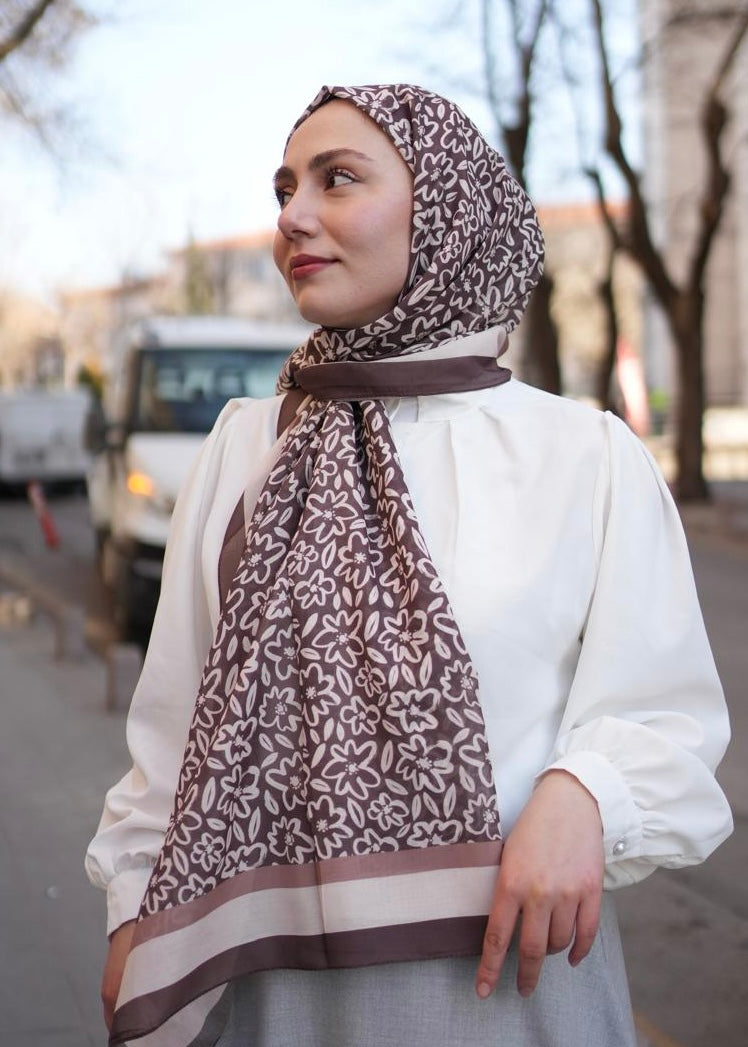 Flora Line Hijab - Mocha