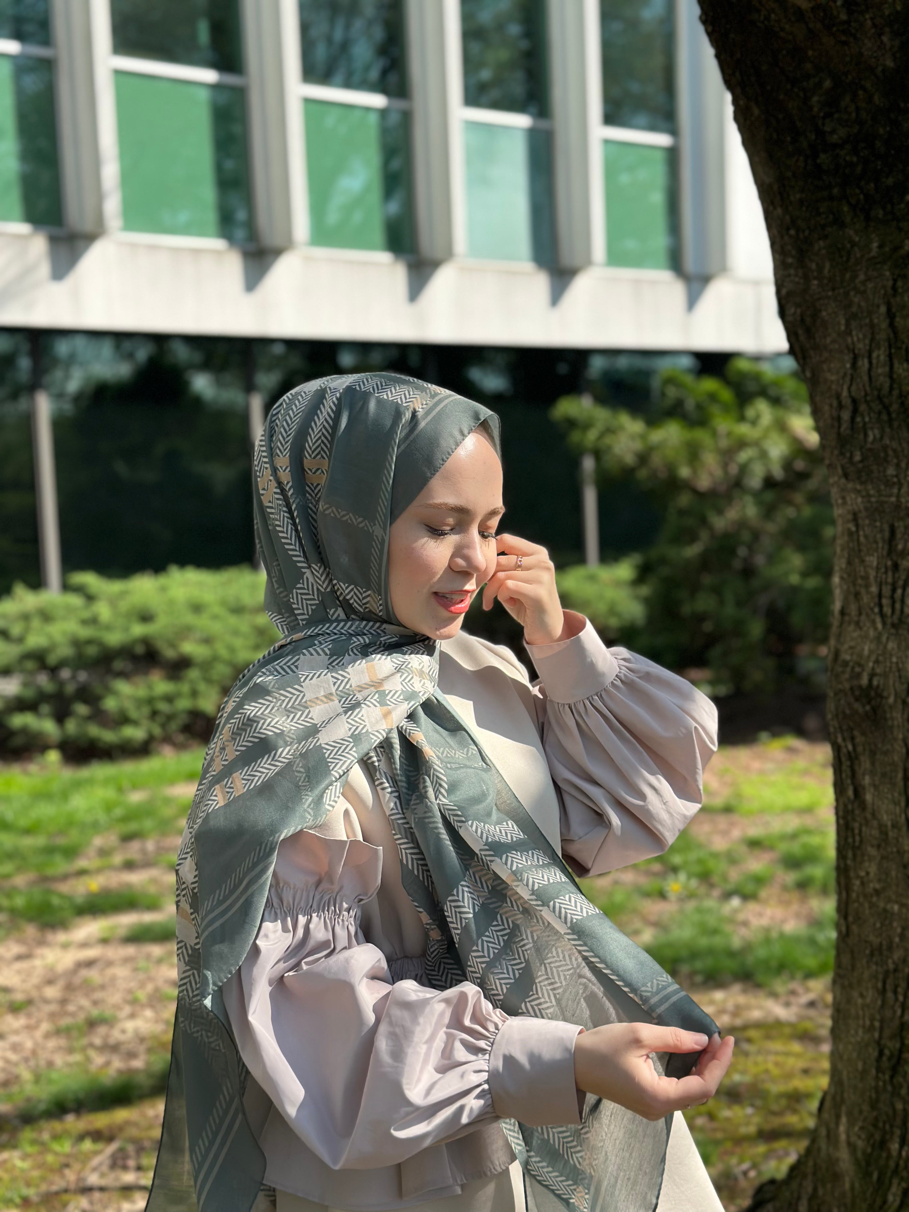 Plaid Hijab - Khaki