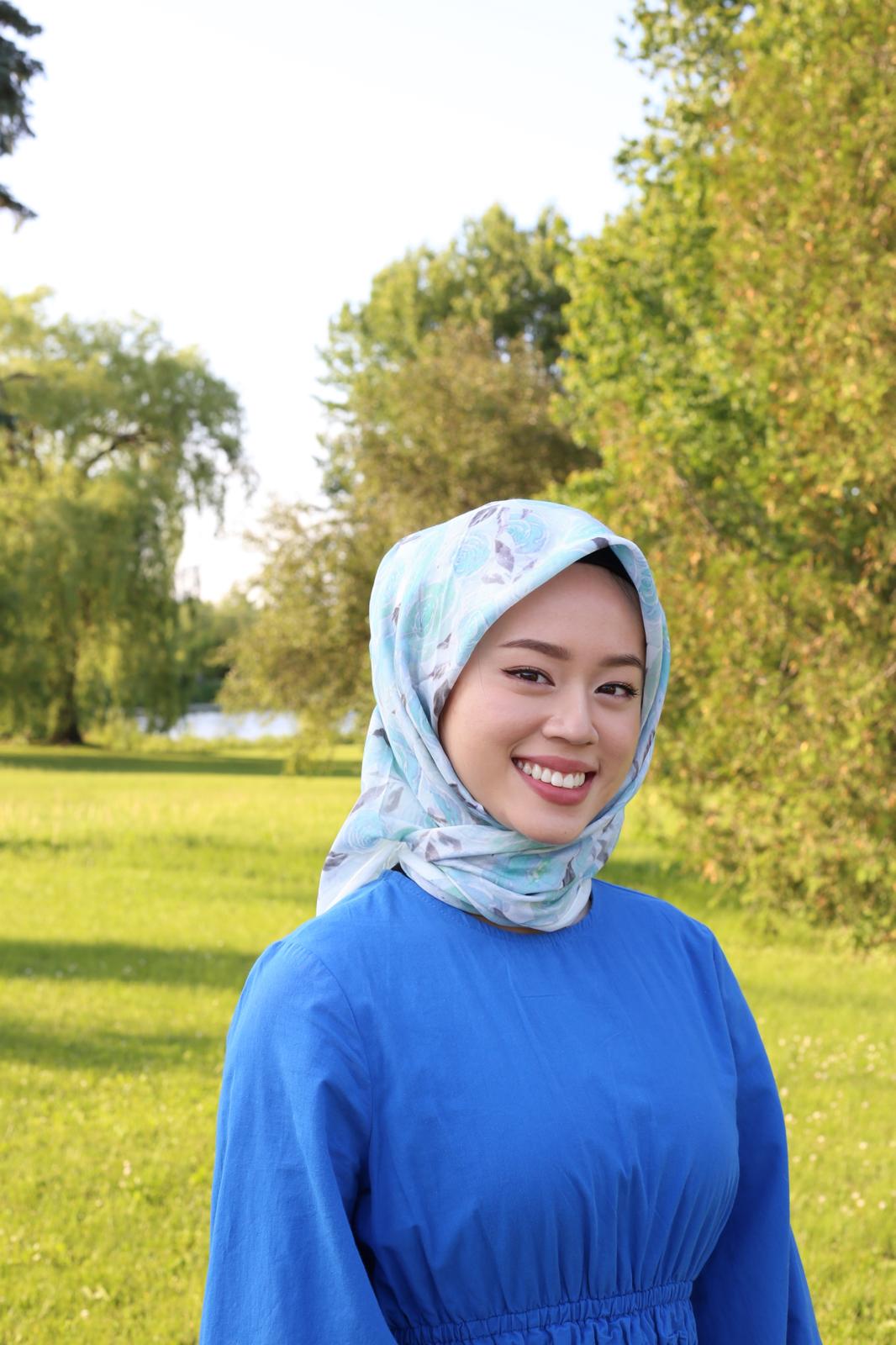 Rose Square Scarf - Turquoise