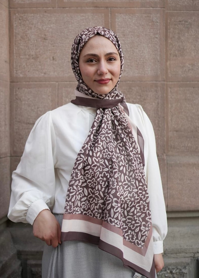 Flora Line Hijab - Mocha