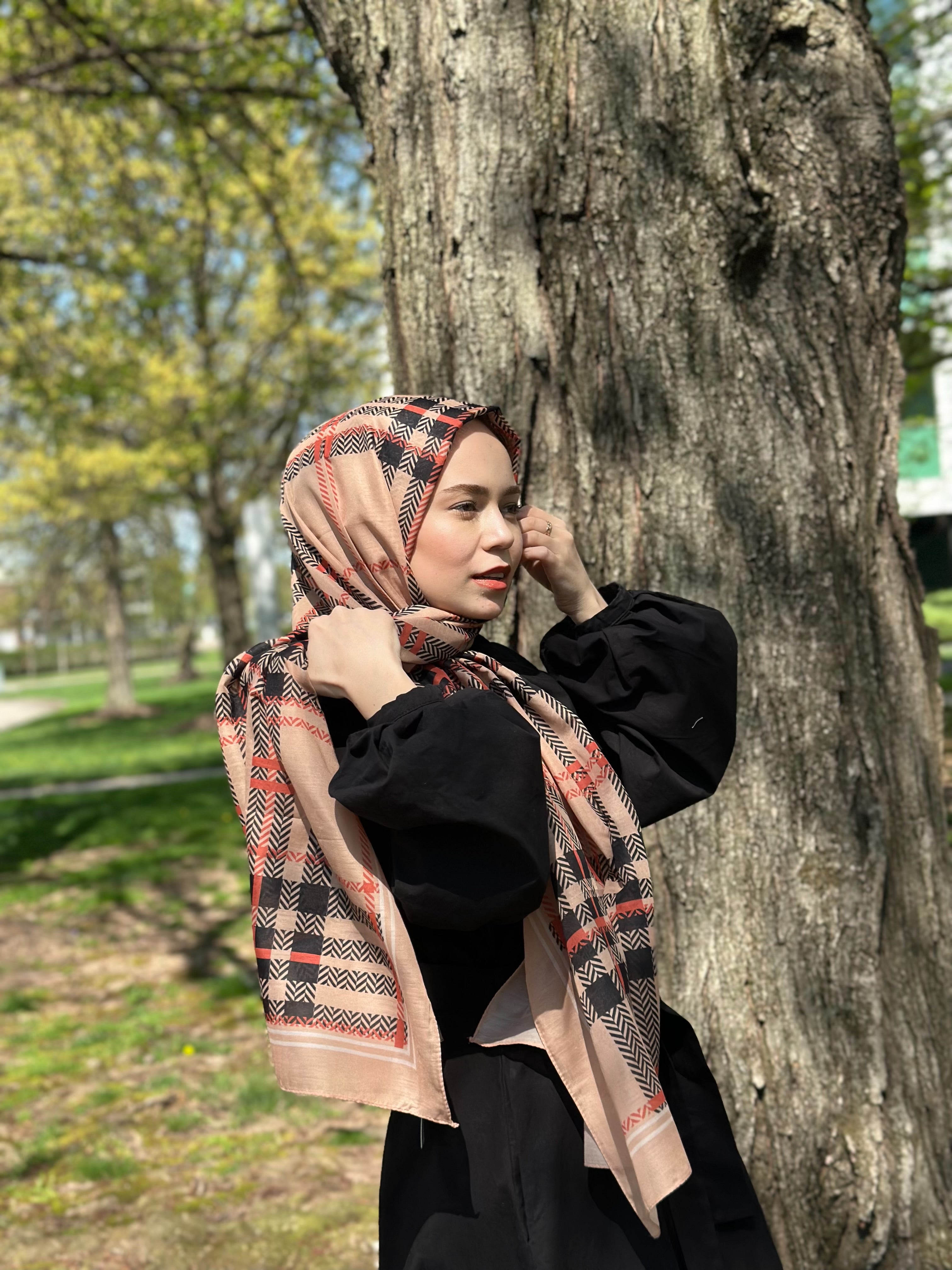 Plaid Hijab - Camel