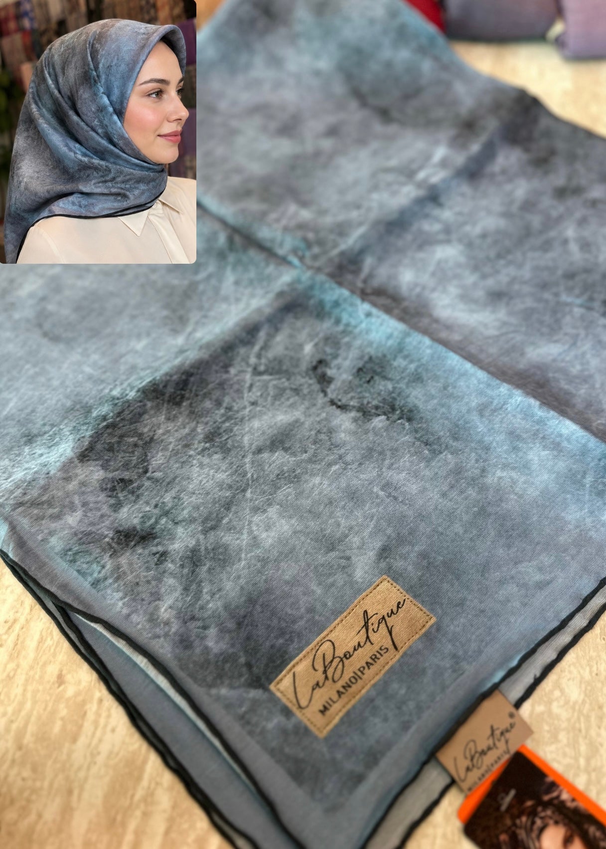 La Boutique Square Scarf - 35