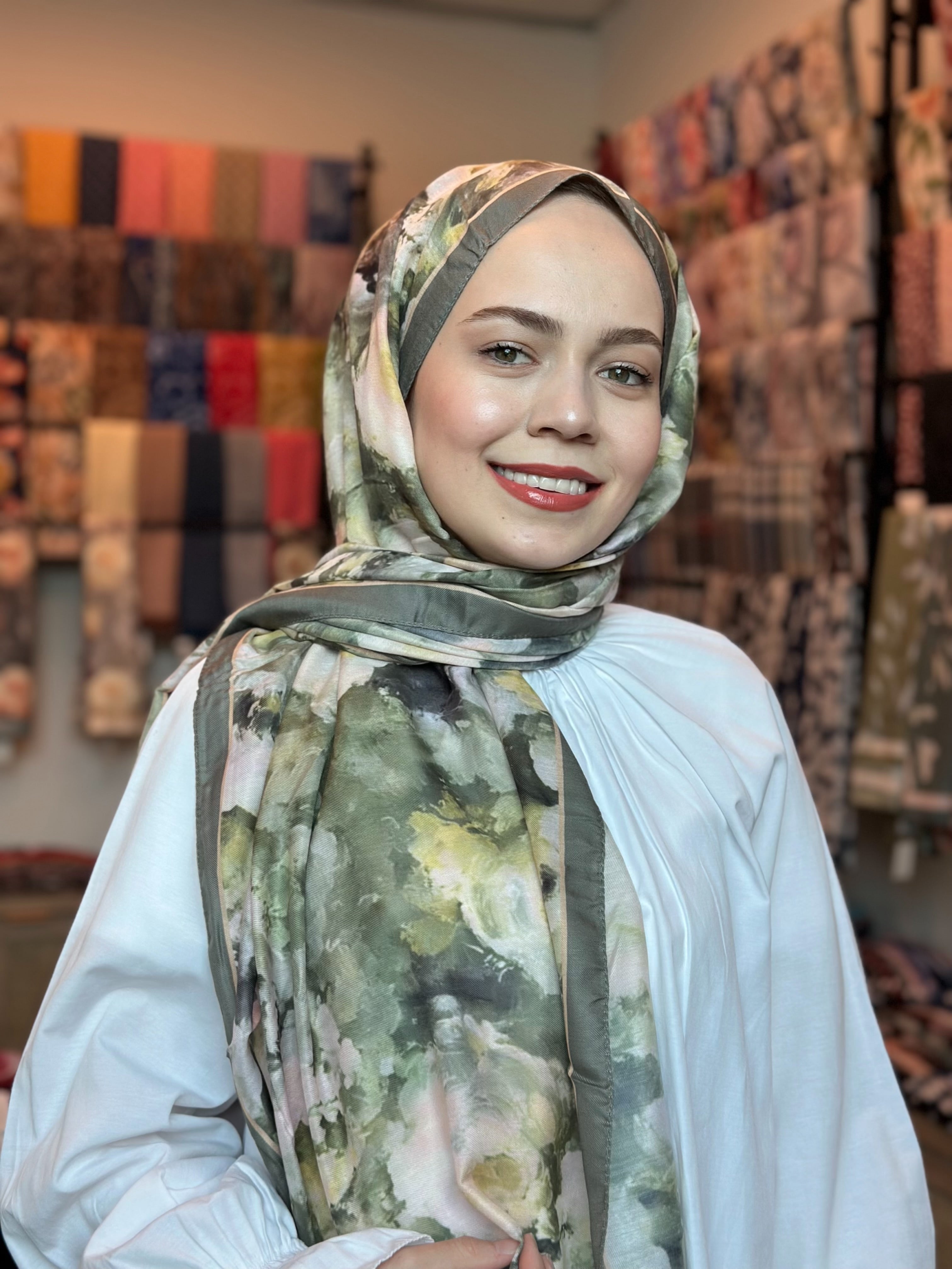 Rose Blend Hijab - Forest Green