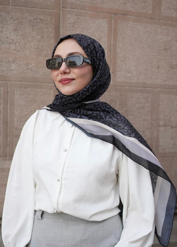 Flora Line Hijab - Black Grey