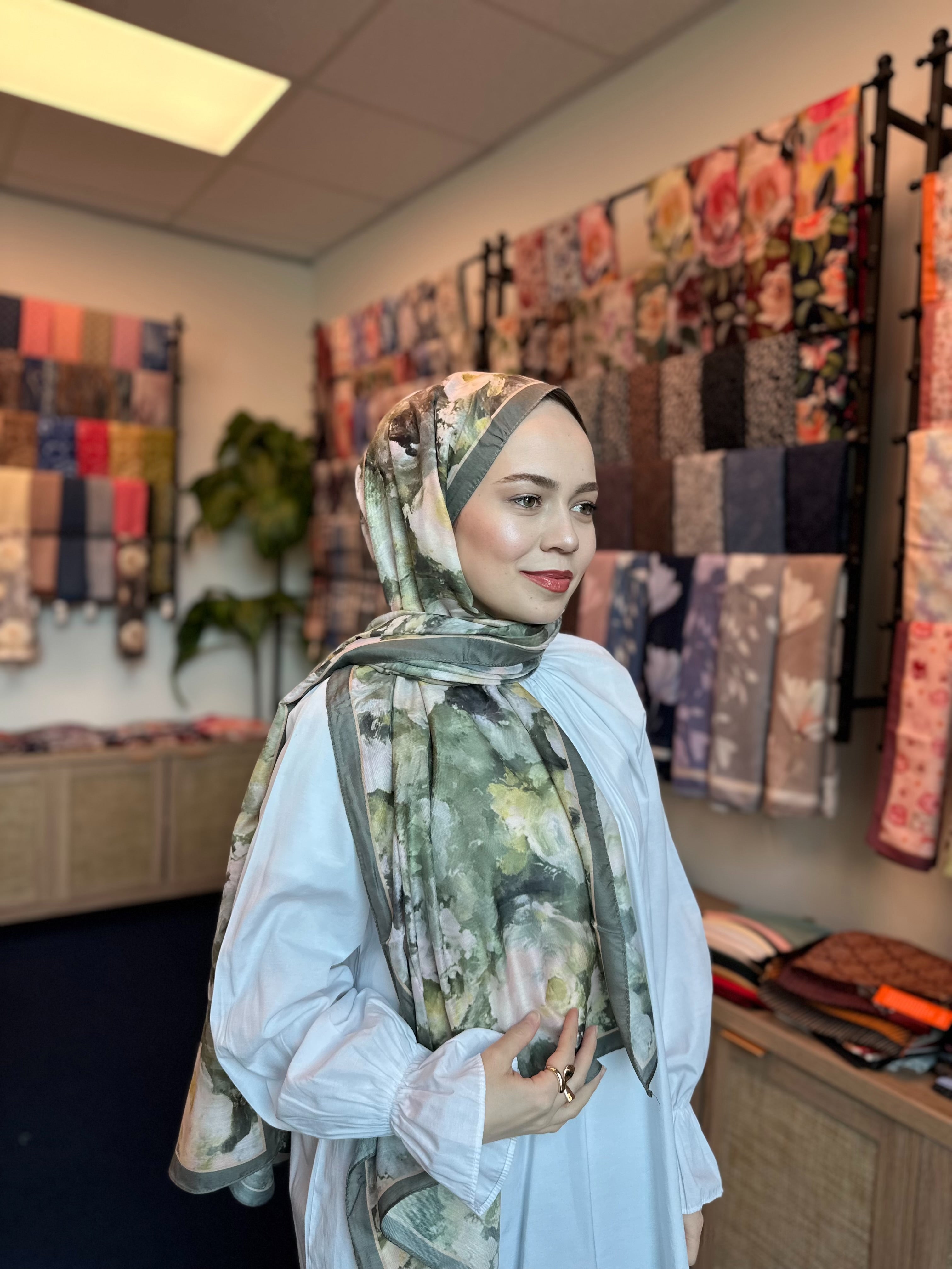 Rose Blend Hijab - Forest Green