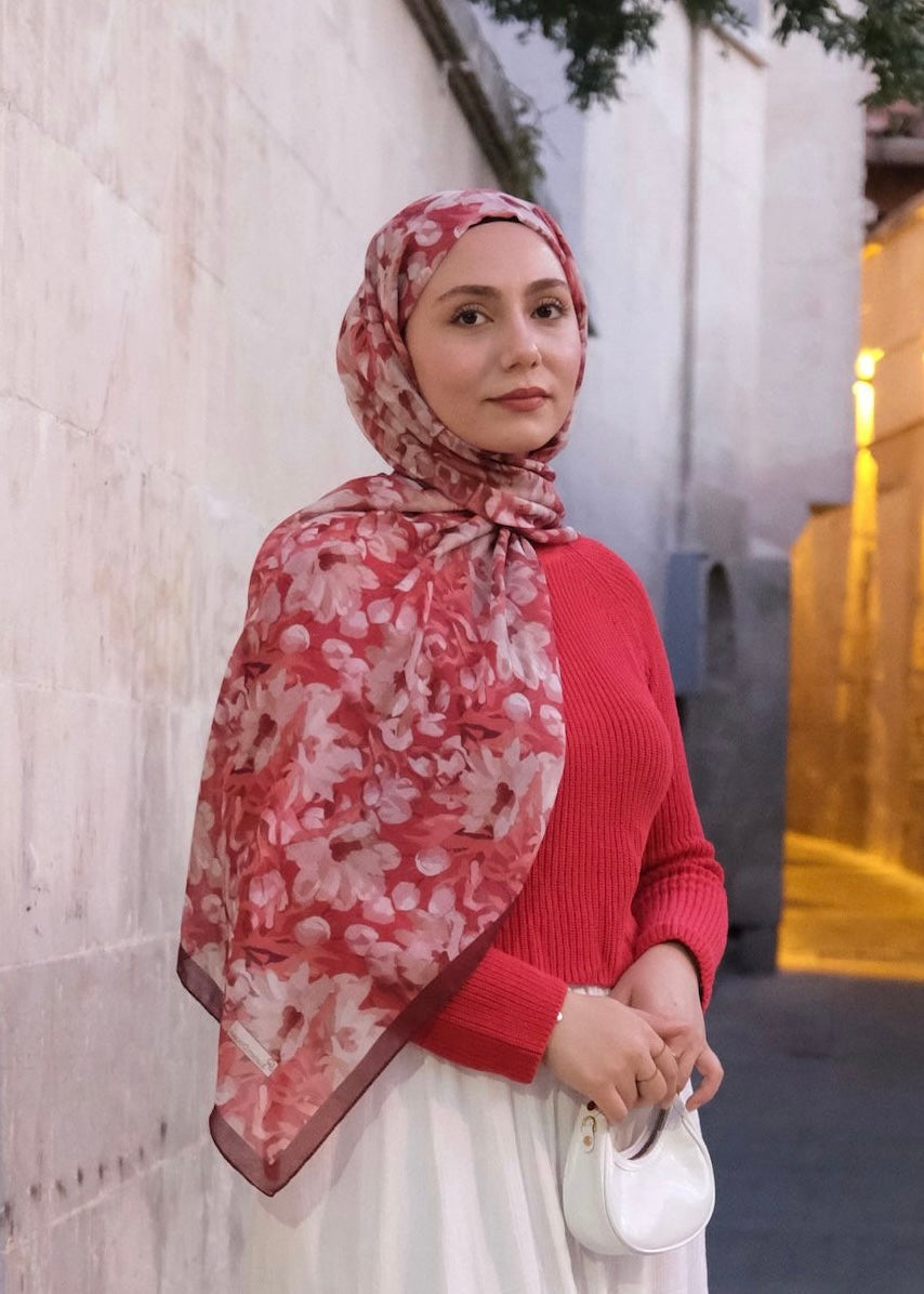 Garden Design Hijab - Burgundy