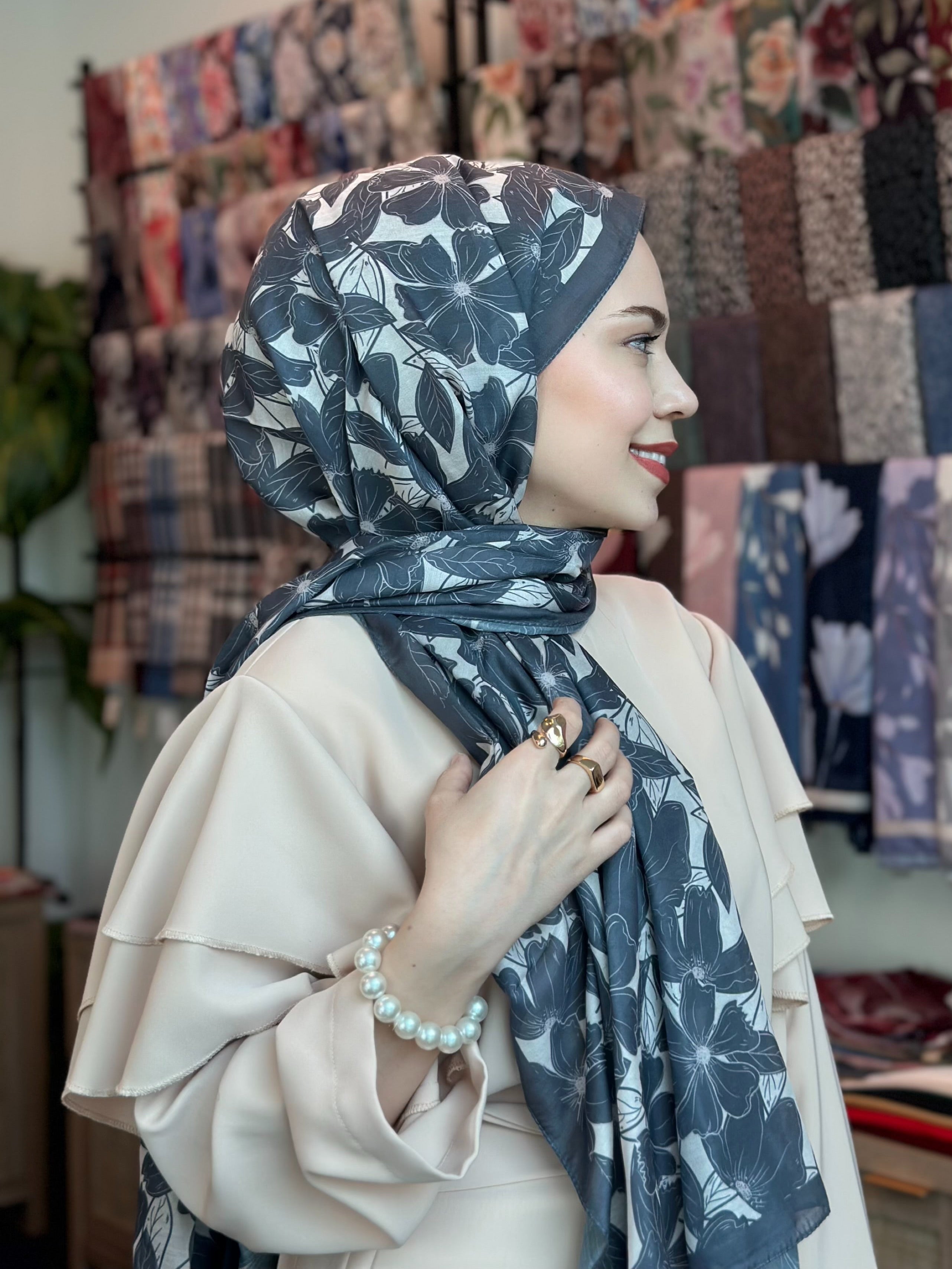 Floria Touch Hijab - Anthracite