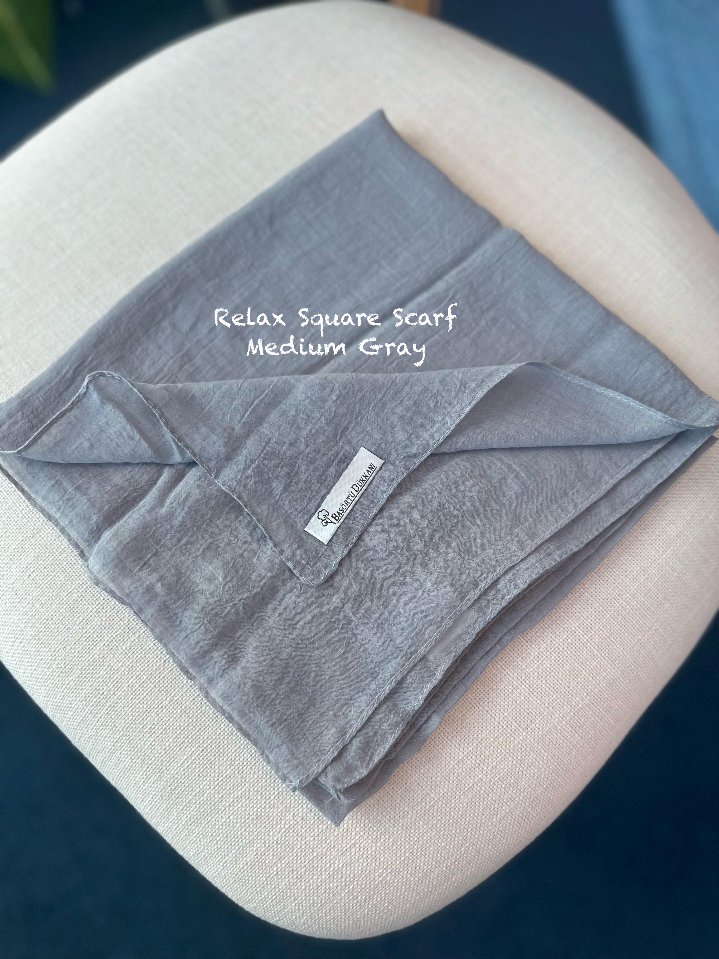 Relax Square Scarf - Medium Gray