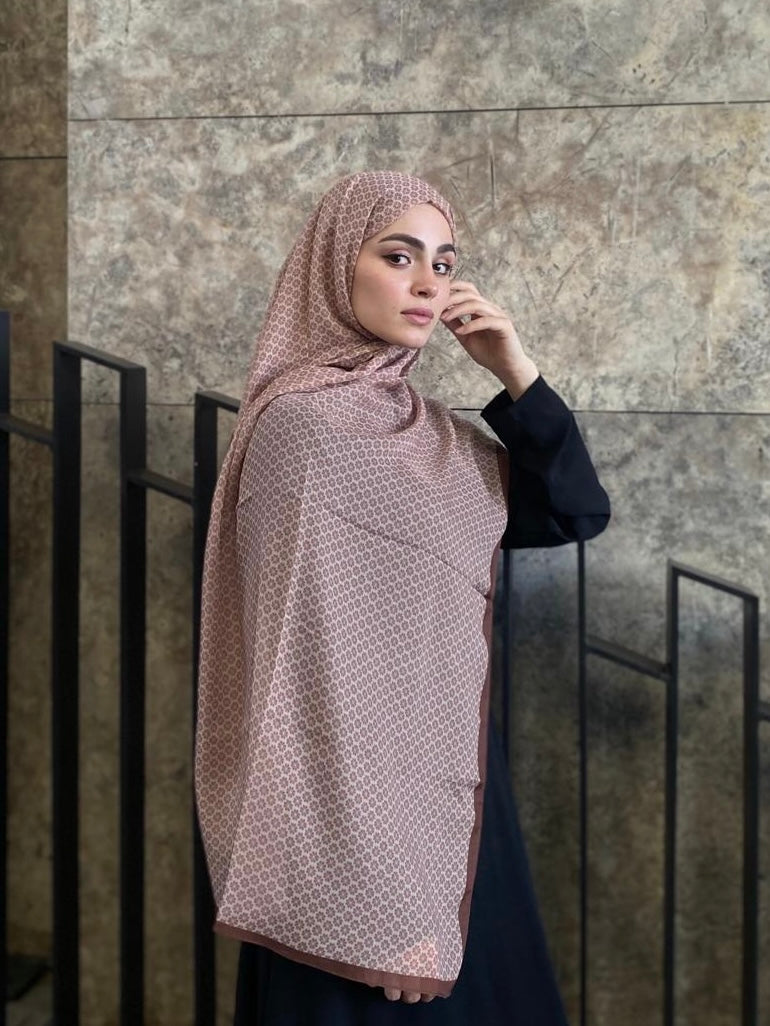 Clover Pattern Hijab - Milky Coffee