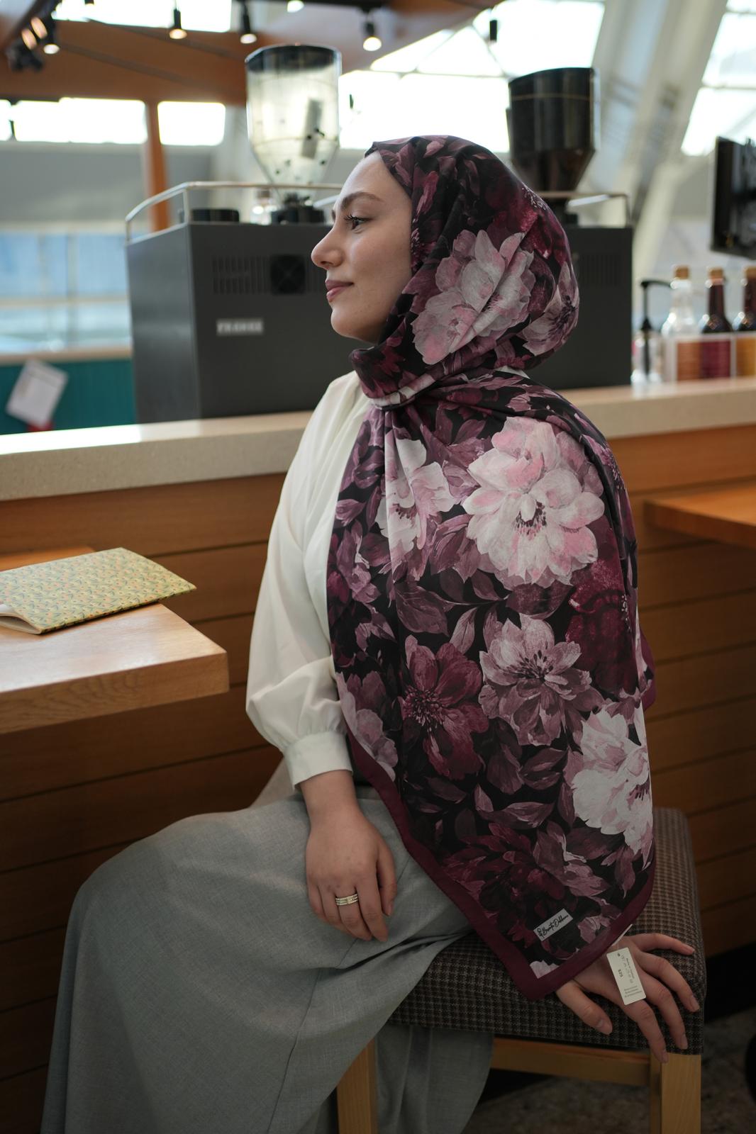 Velvet Bloom Hijab - Wine