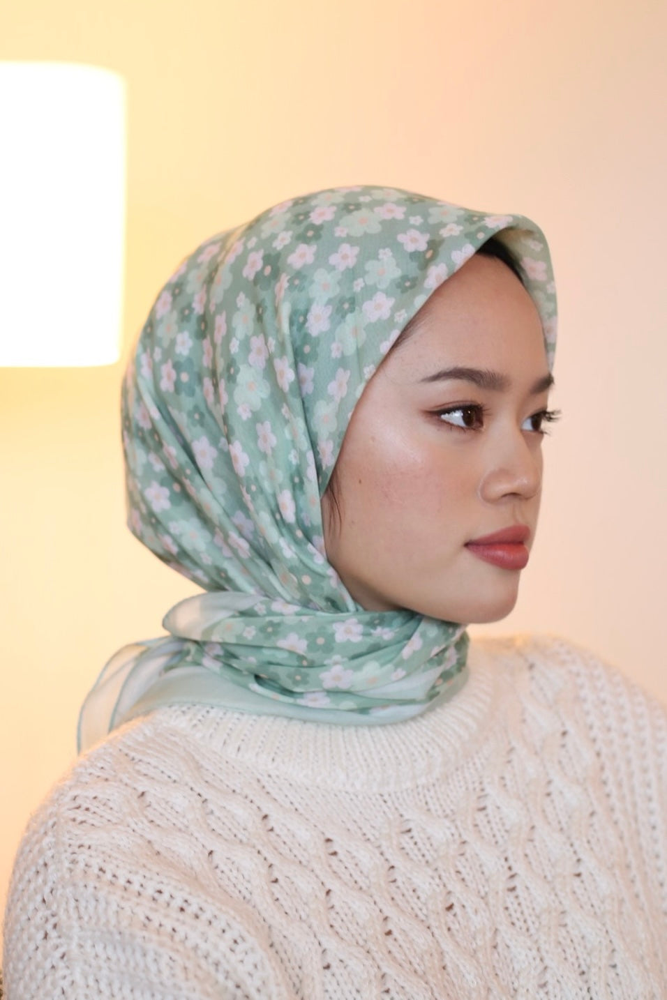 Mom Square Scarf - Green Wildflowers