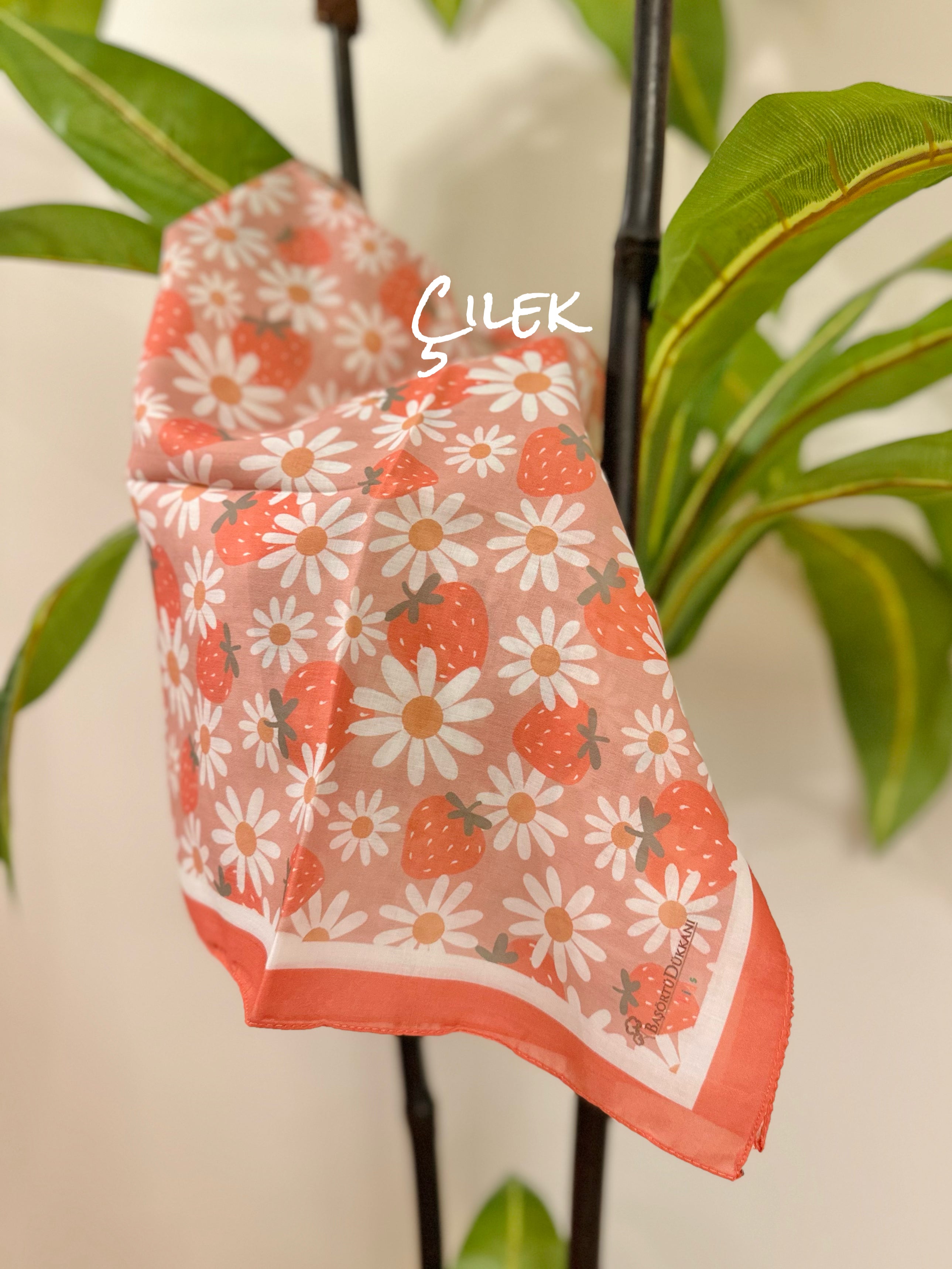Kids Square Scarf - Strawberry