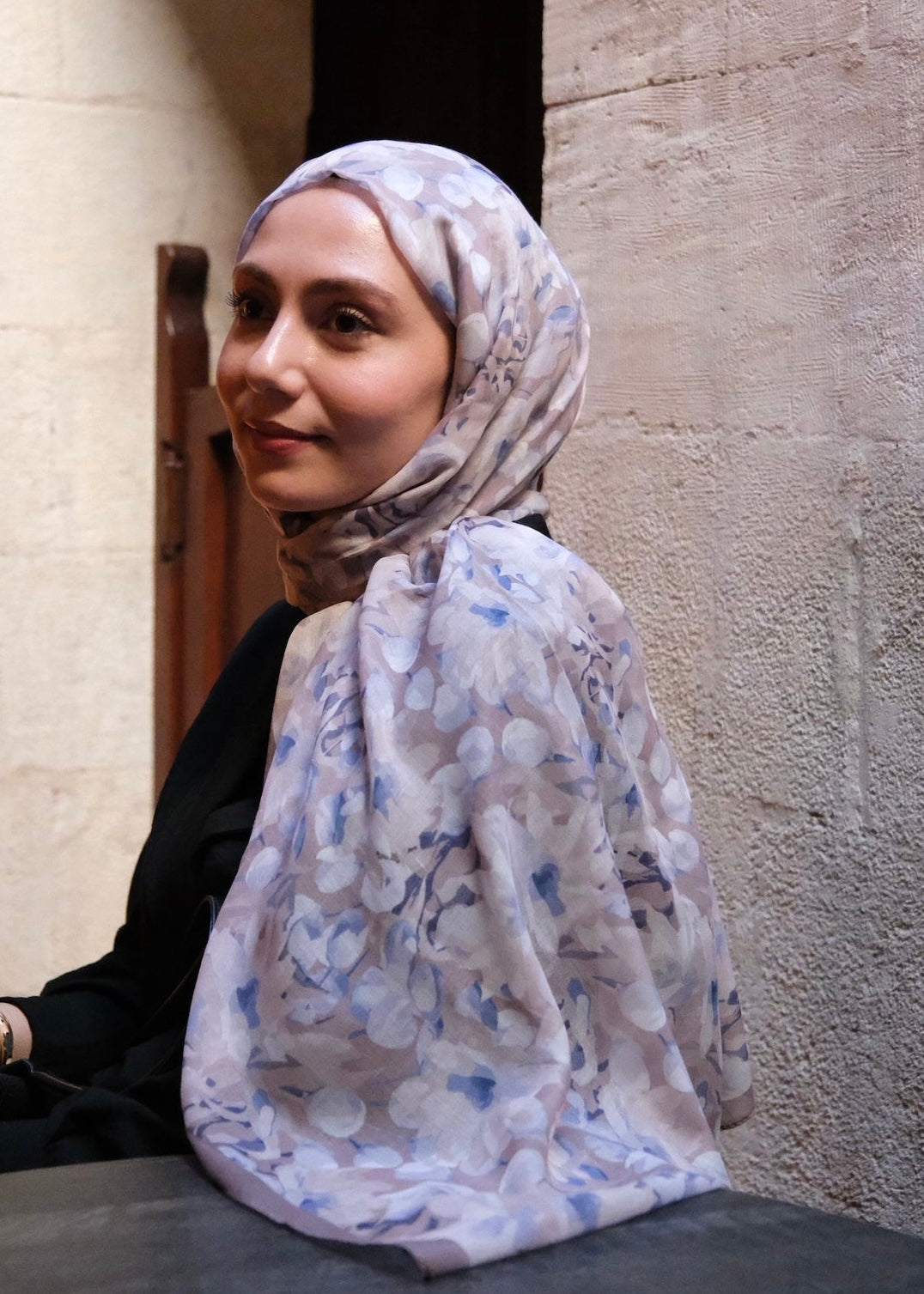 Garden Design Hijab - Warm Gray