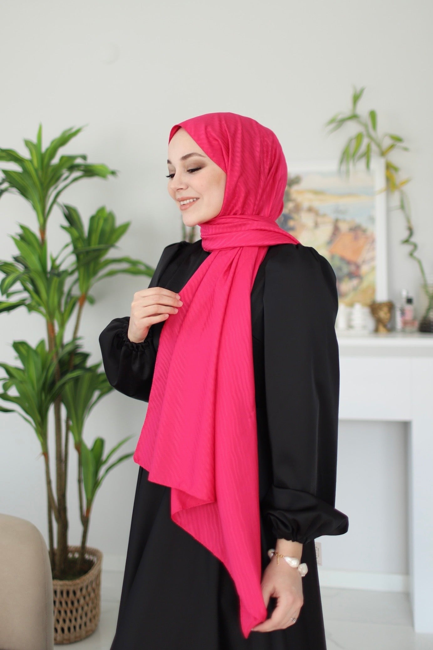 Jacquard Hijab - Fuchsia
