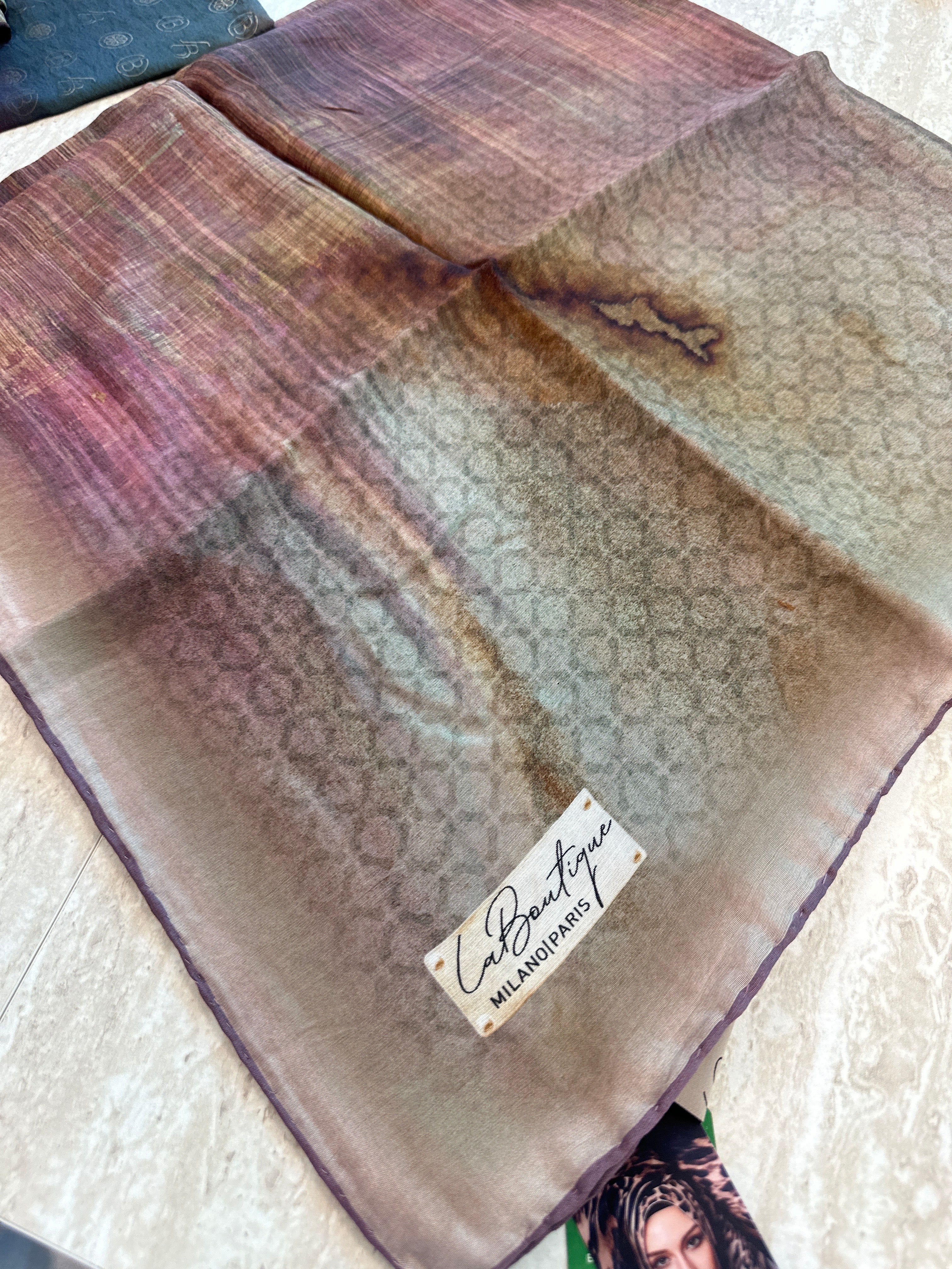 La Boutique Square Scarf - 51
