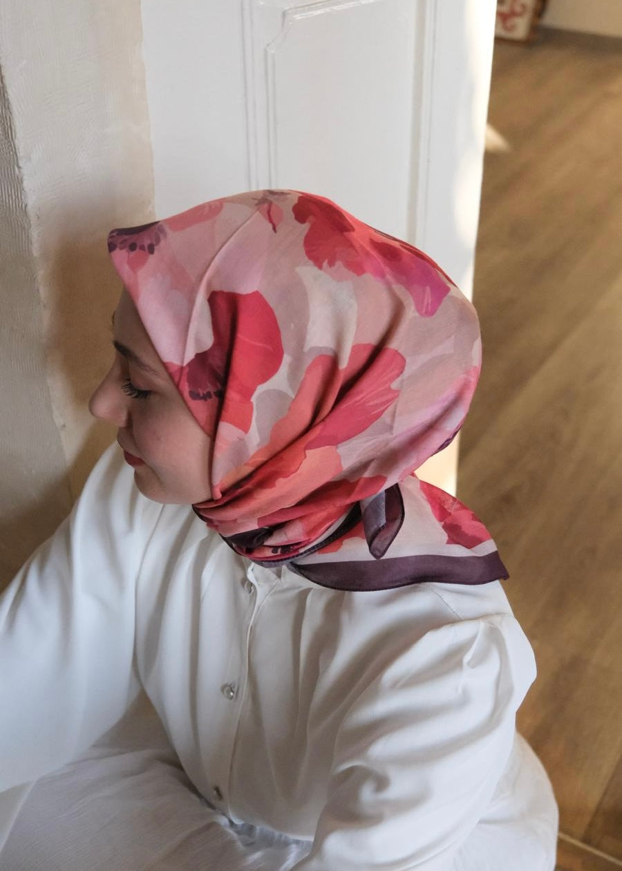 Maribel Square Scarf - Romantic Pink