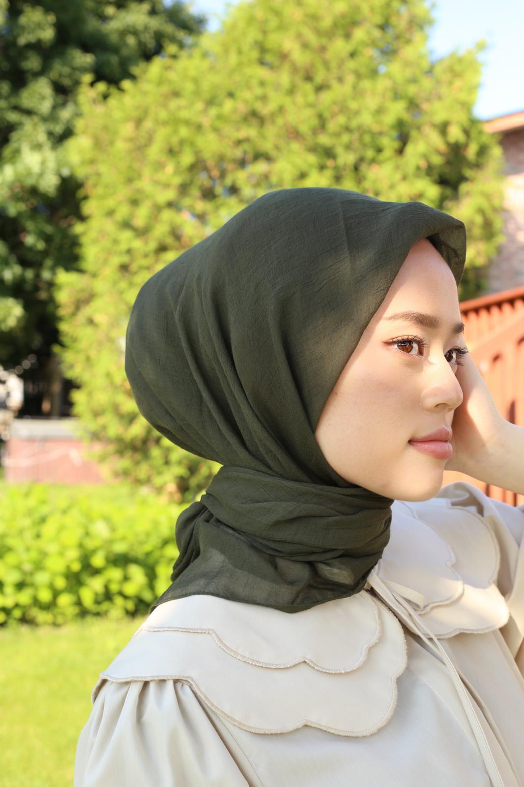 Relax Square Scarf - Military Green