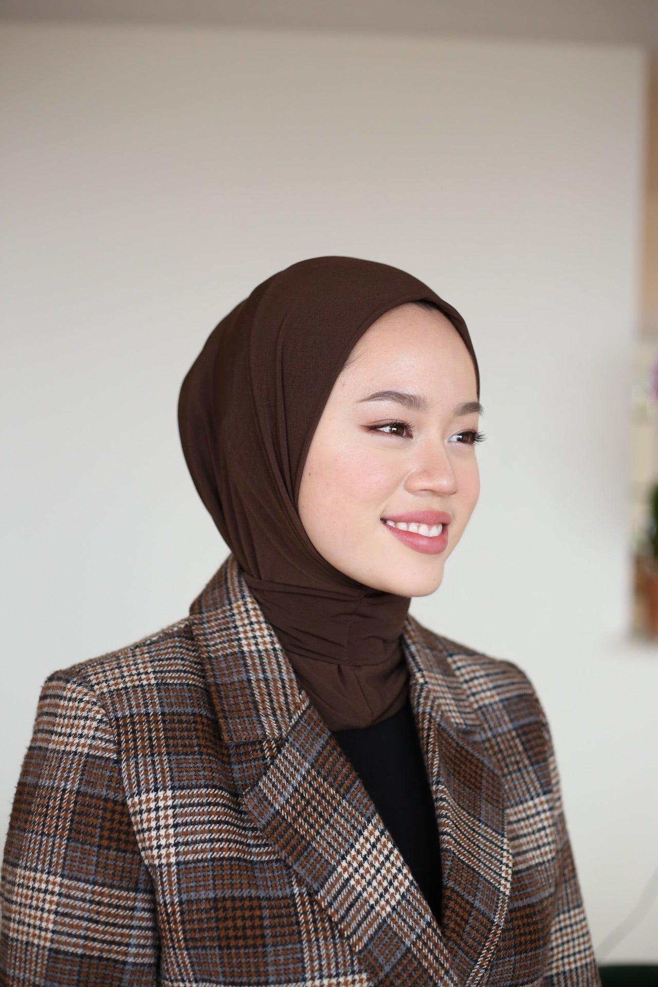 Athletic Hijab - Bitter Chocolate