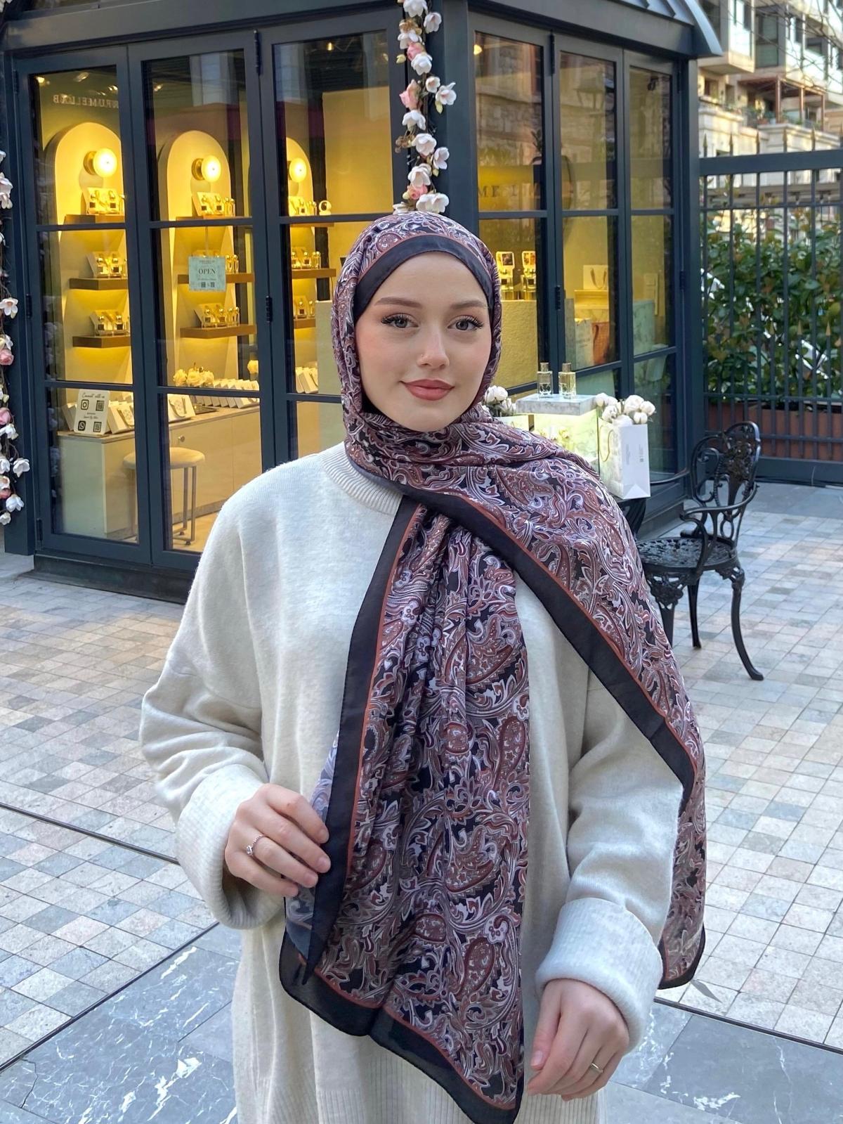 Firuze 3 Hijab - Black Caramel