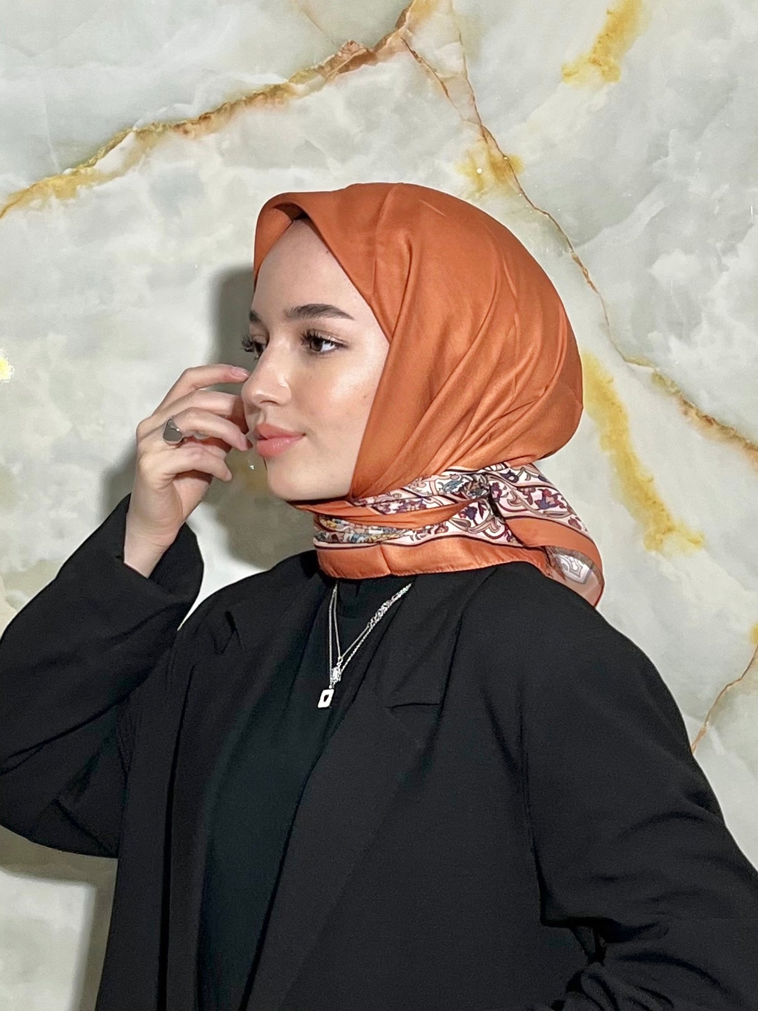 Royal Square Scarf - Pumpkin