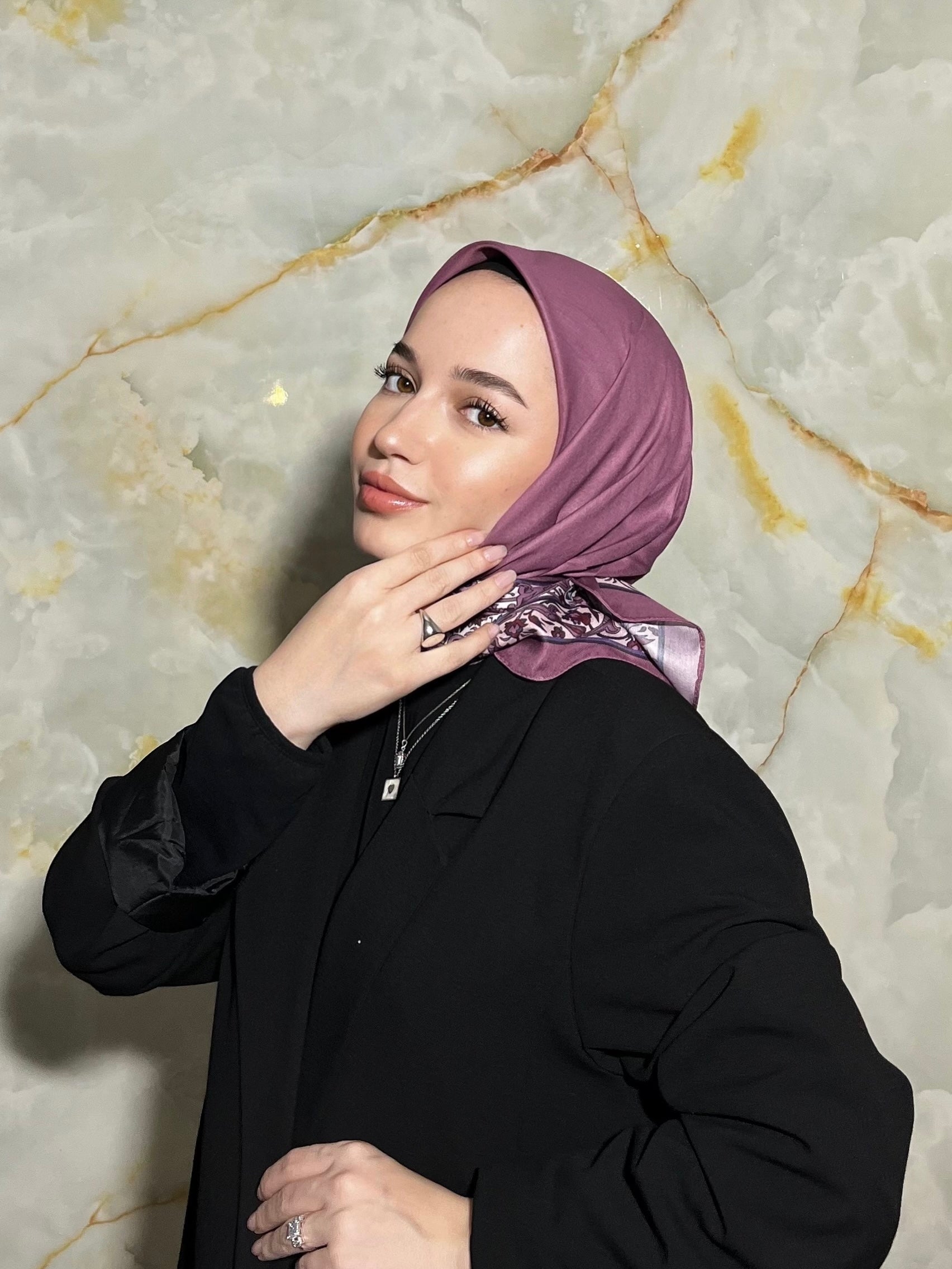 Royal Square Scarf - Violet