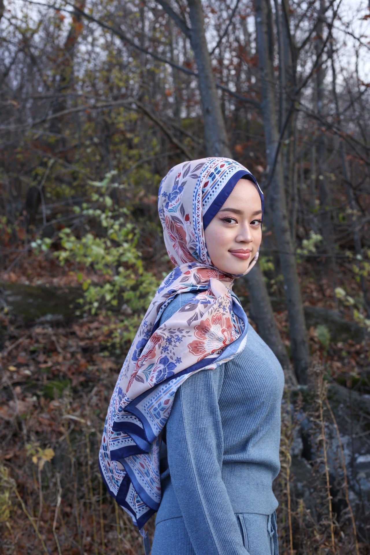 Vintage Hijab - Cream Navy